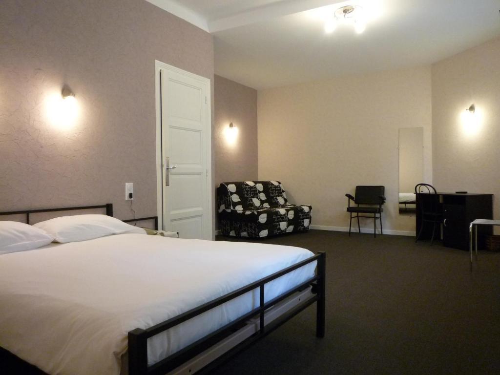 Hotel La Flamme Rouge 생지롱 객실 사진