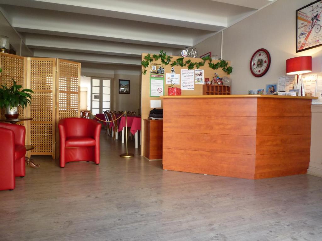 Hotel La Flamme Rouge 생지롱 외부 사진