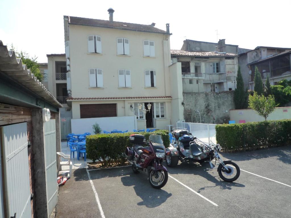 Hotel La Flamme Rouge 생지롱 외부 사진
